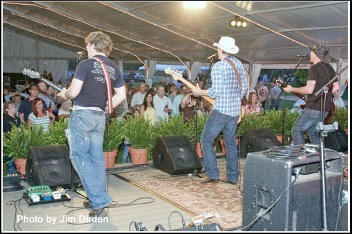 sponsors-stonehoney_ccmf2010_dvd1_0117