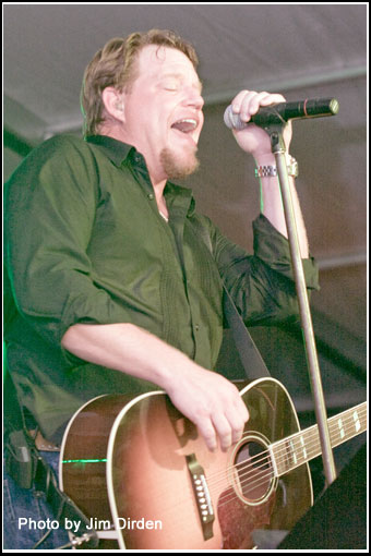 sponsors_pat-green_ccmf2010_dvd1_4112