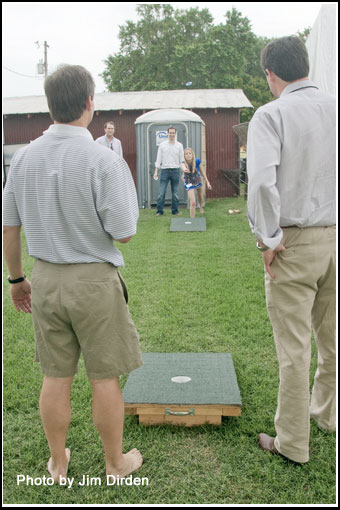 sponsors-washers_ccmf2010_dvd1_0082