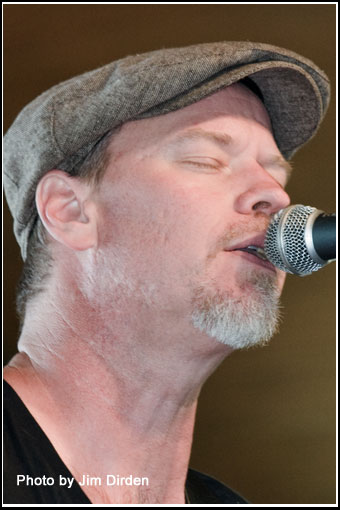 mullins-shawn_ccmf2012_dvd1_1505