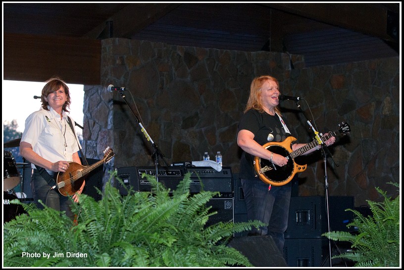 indigo-girls_ccmf2014_4841