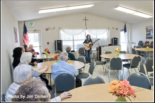 outreach-hutchinson_ifac08_dvd7_0078