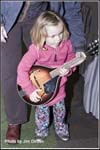 kids_petting-zoo_ifac10_dvd8_0008