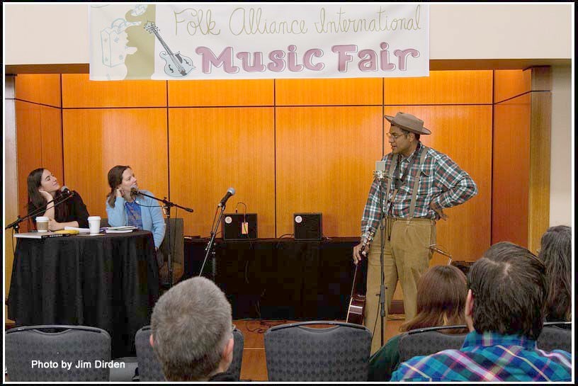 flemmons_open-mic_music-fair_ifac2015_05_7883