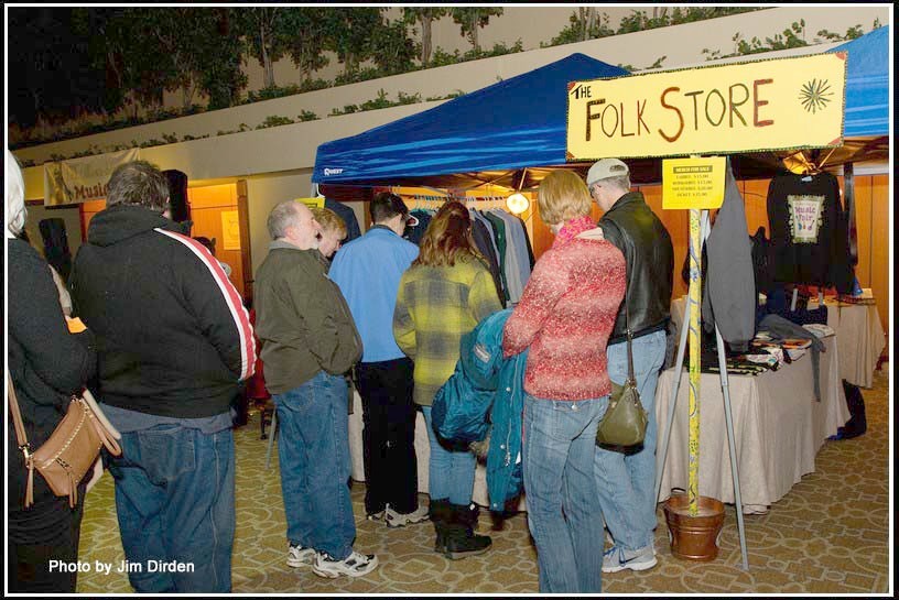 folk-store_music-fair_ifac2015_02_7169