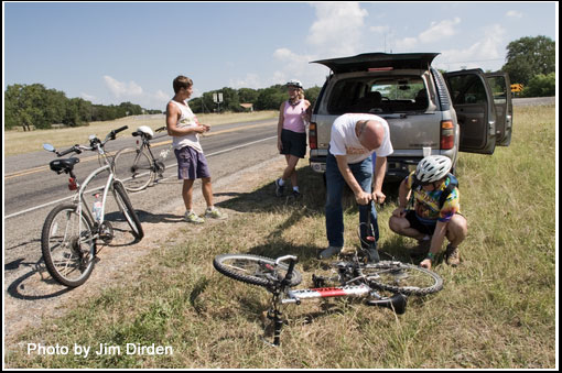 bike-ride_kff06_dvd7_1154