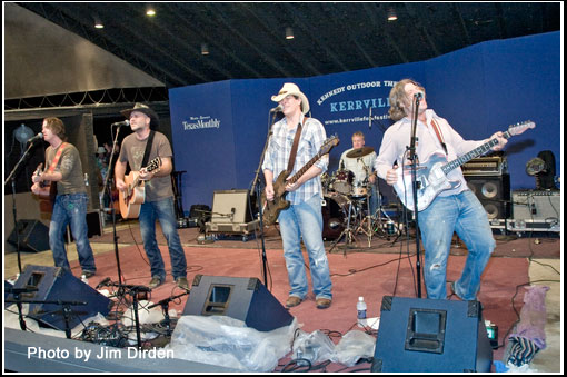 stonehoney_kwmf09_dvd2_0074