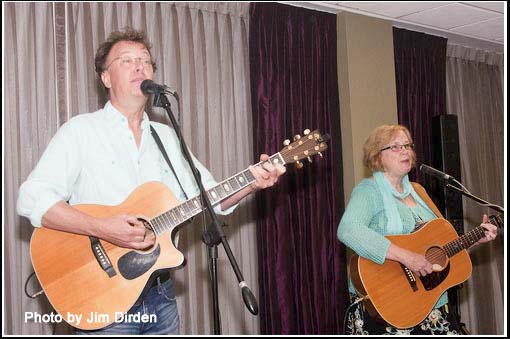 bizer-krist_swrfa2013_open-mic_03_4828