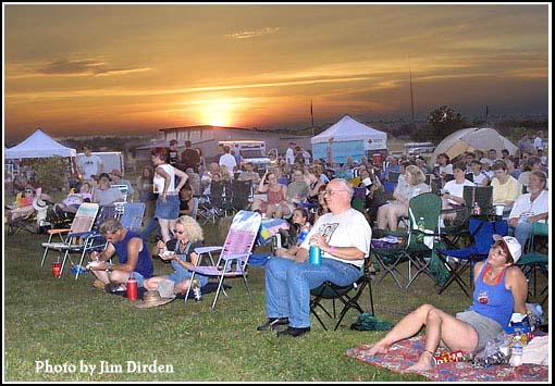 crowd_wgff02_cd2_4563