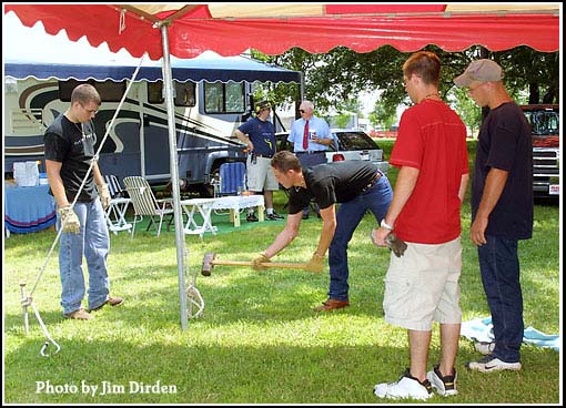 volunteers_wgff02_cd1_4458