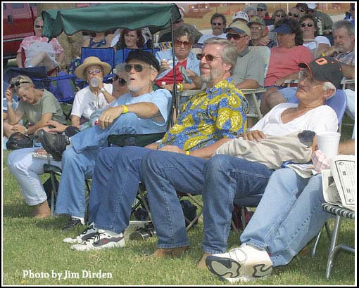 crowd_oibf02_cd1_933