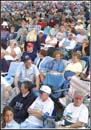 crowd_oibf02_cd3b_1212