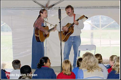 farm-couple_oibf03_cd1_0029